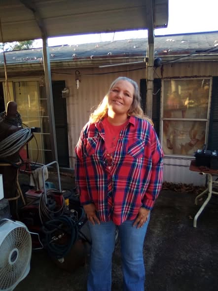 Lisa Russell, Bridgeport, Obituary, Death: Beloved Community Resident Has Sadly Passed Away